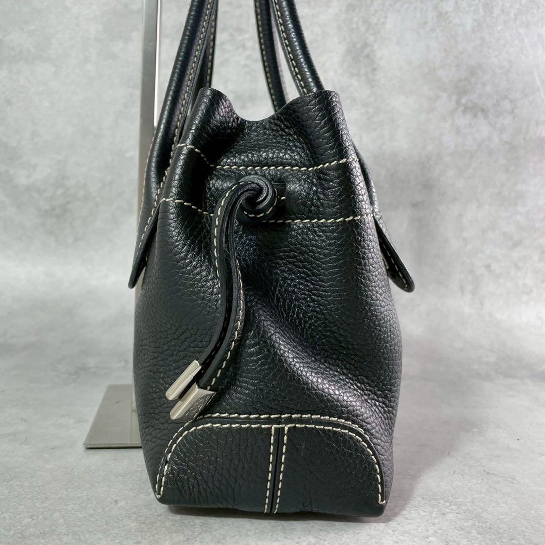 【極美品】トッズ トートバッグ ロゴ レザー 本革 ブラック 黒色