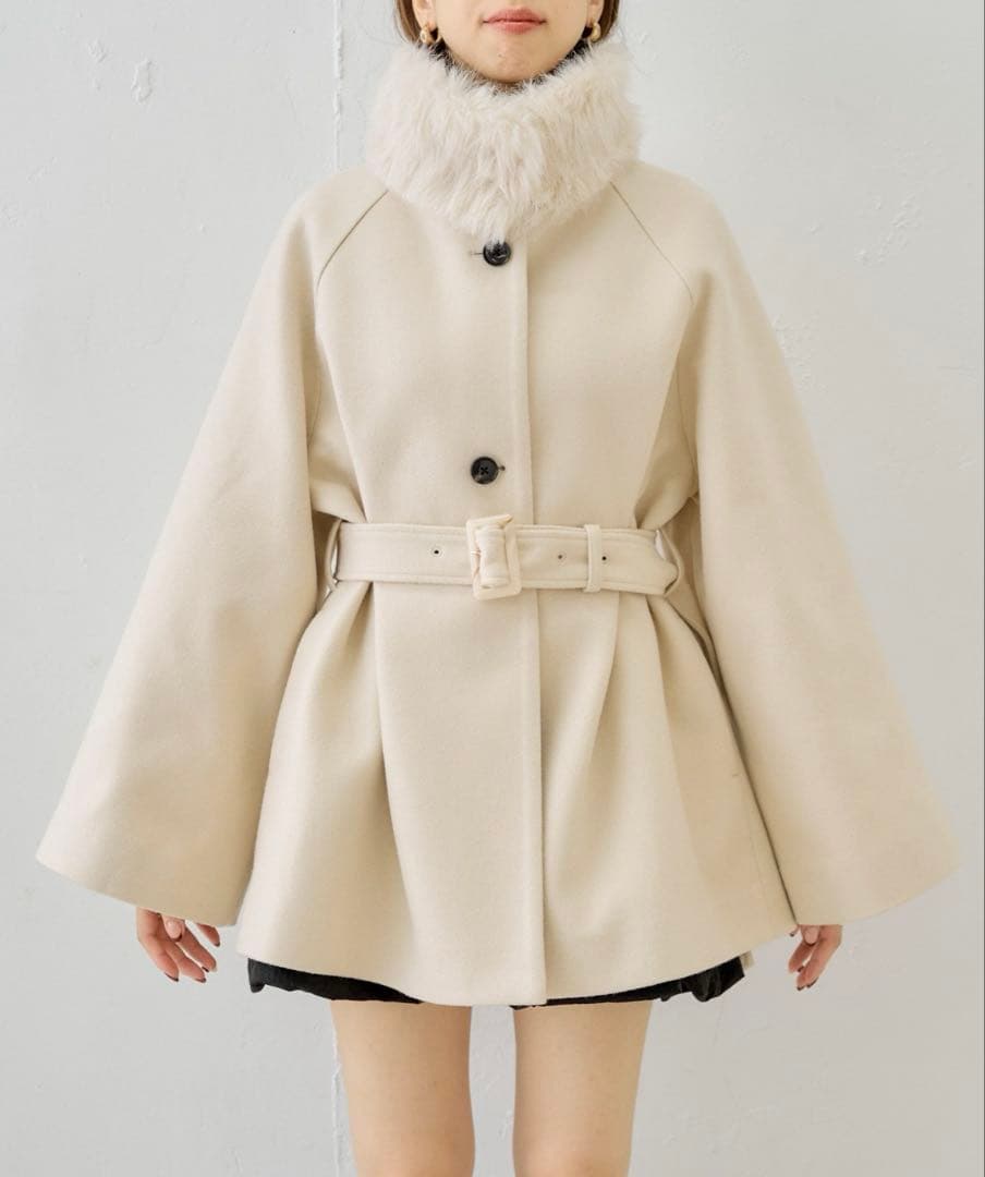 ファー取り外しケープコート　Chico