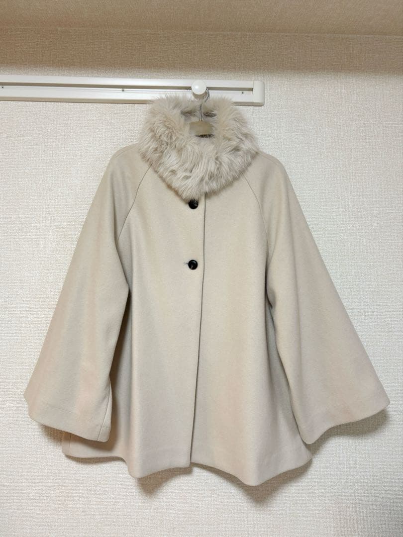 ファー取り外しケープコート　Chico