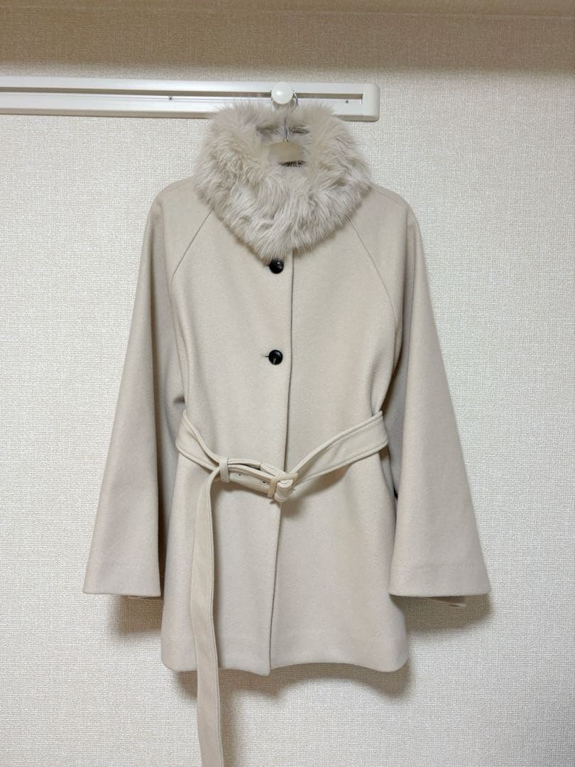 ファー取り外しケープコート　Chico