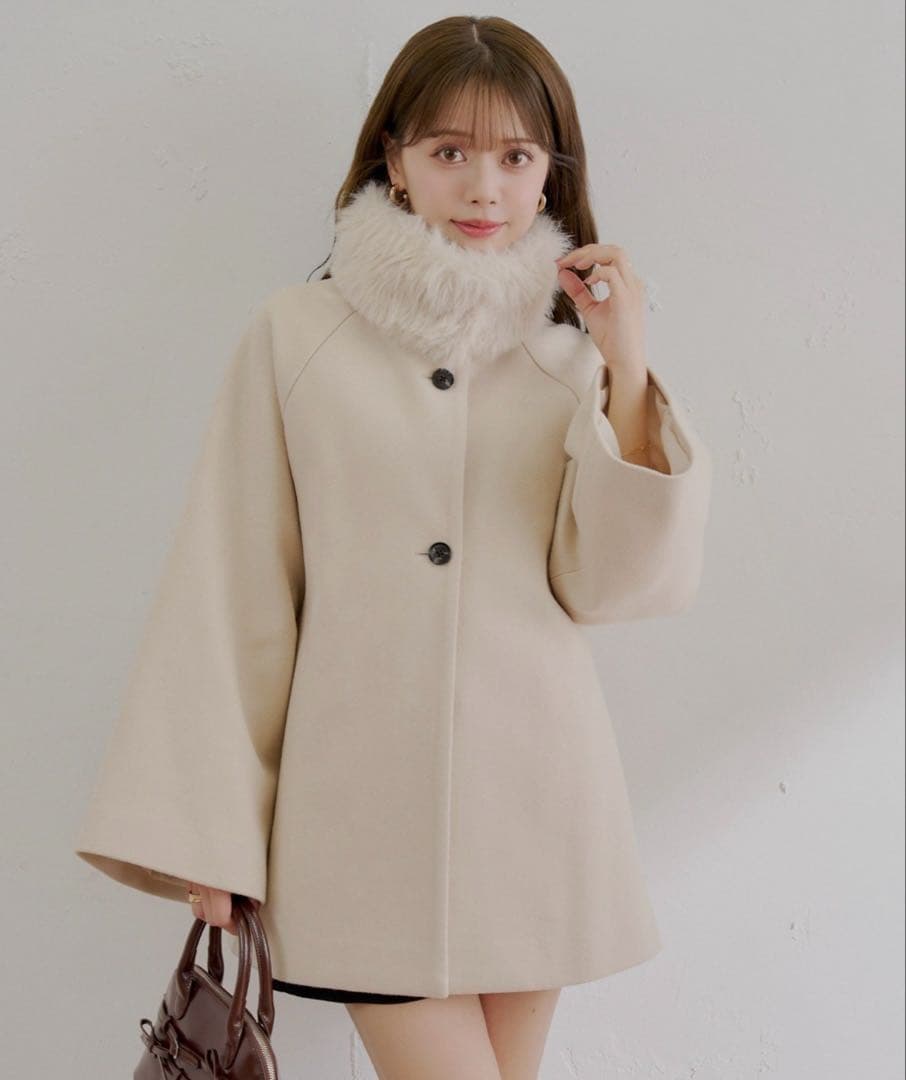 ファー取り外しケープコート　Chico