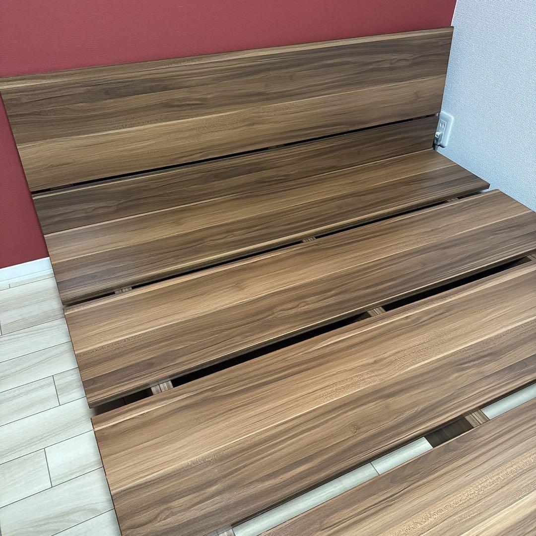 【最終値下げ】木製セミダブルベッドフレーム　すのこ　LOWYA