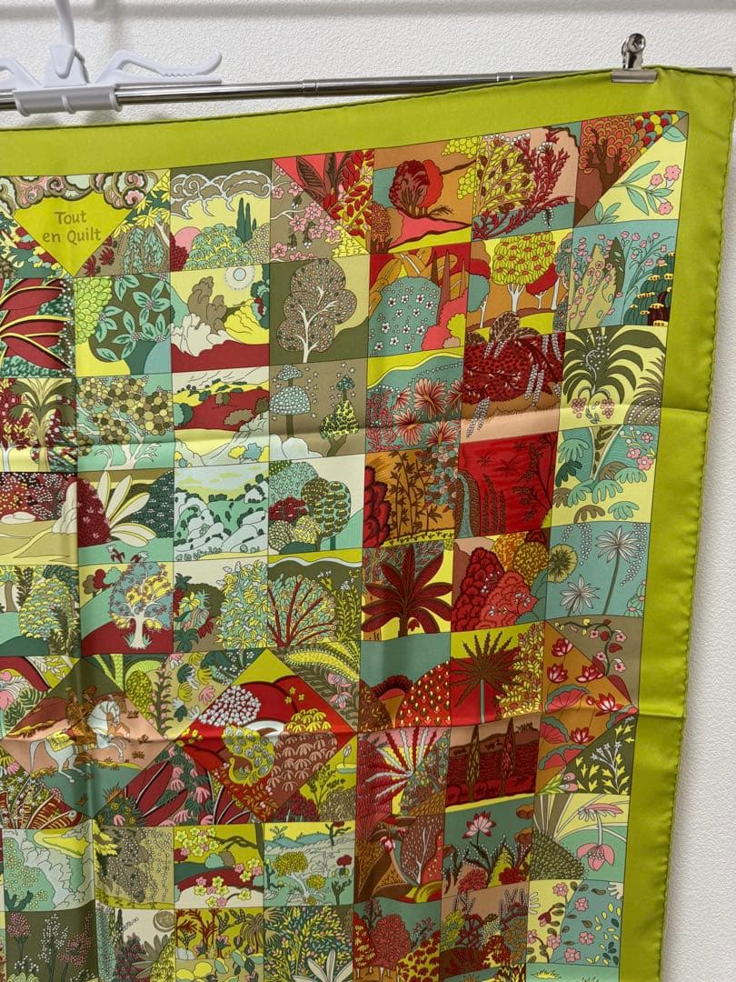 HERMES エルメス スカーフ カレ90 シルク Tout en Quilt
