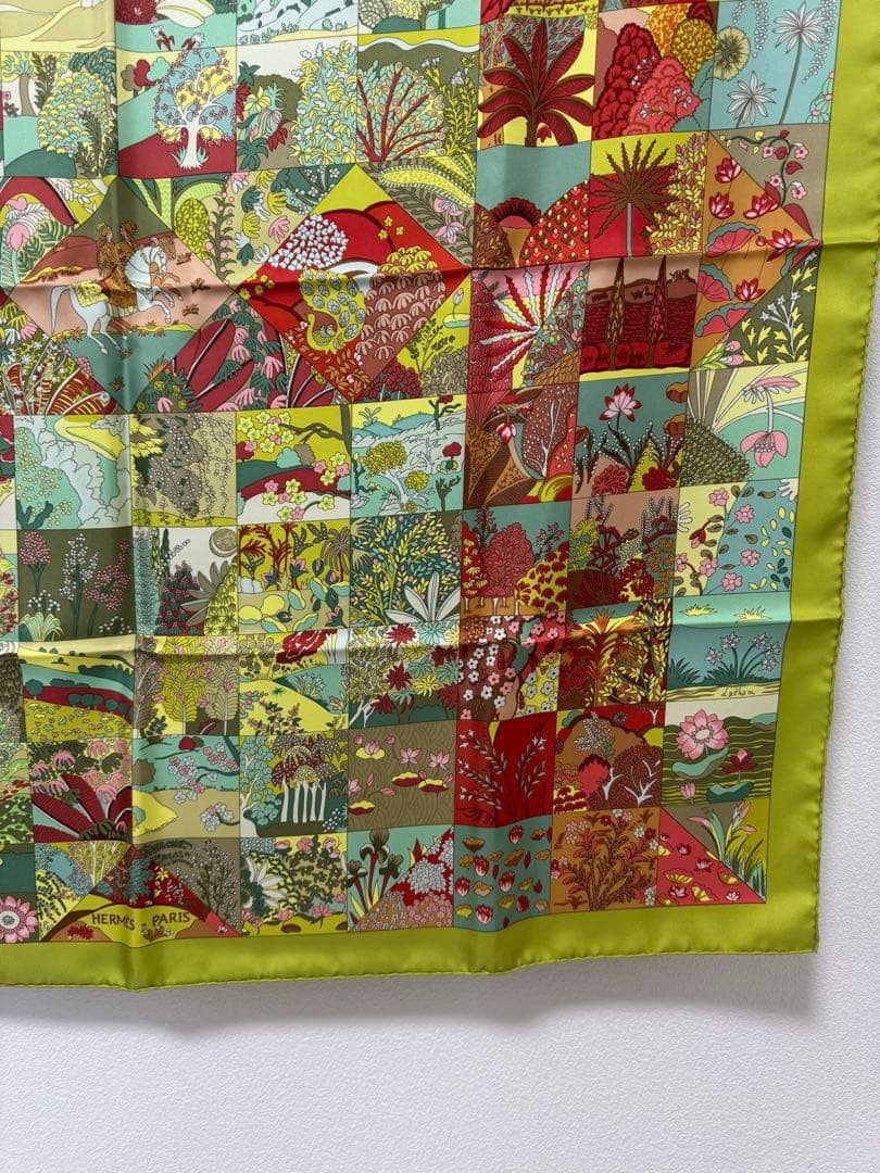 HERMES エルメス スカーフ カレ90 シルク Tout en Quilt