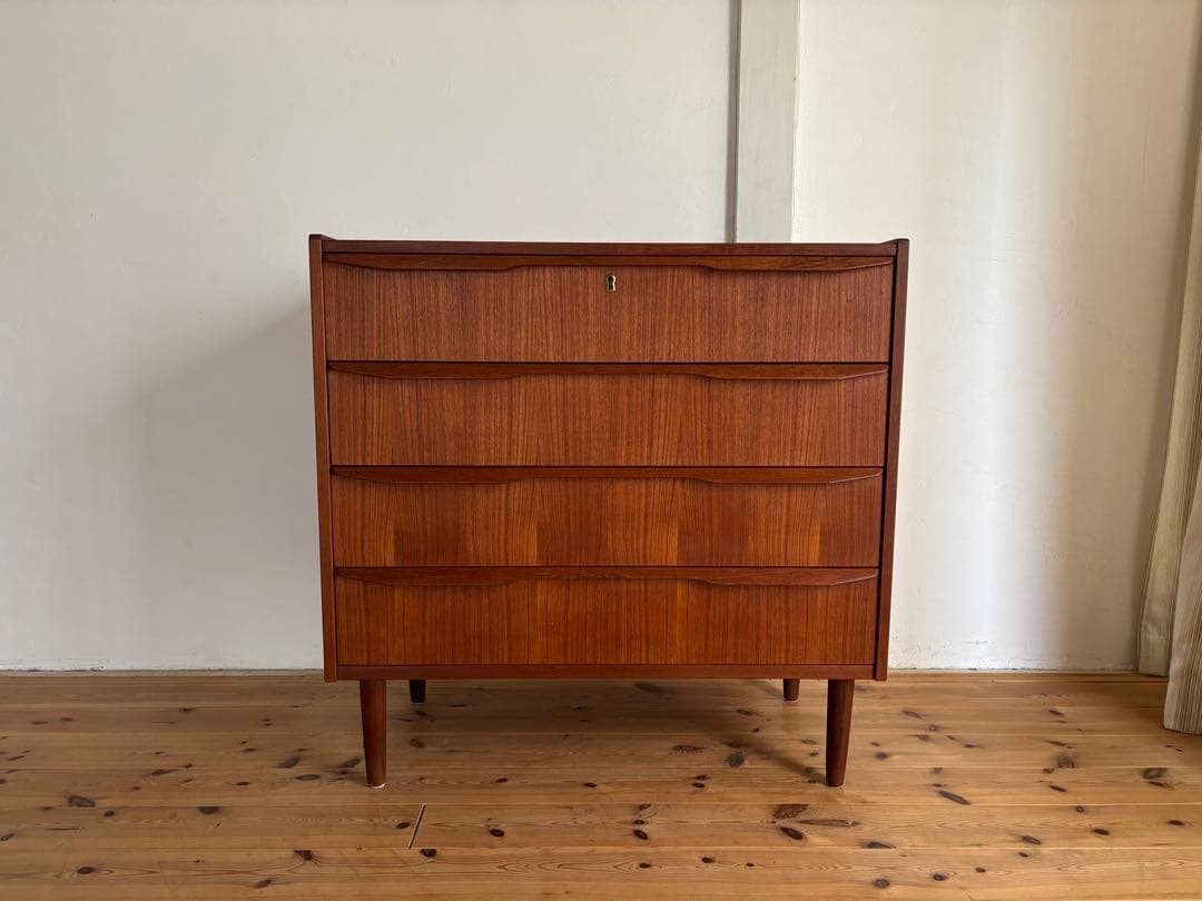 BOARD社製/北欧ヴィンテージ　チーク チェスト