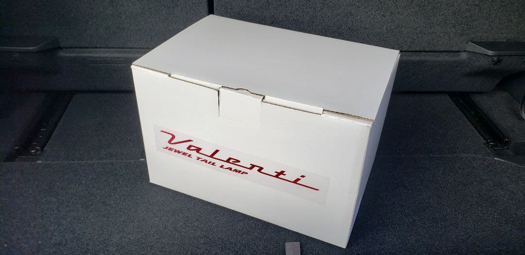 限定 E52 エルグランド Valenti ヴァレンティ LED テールランプ