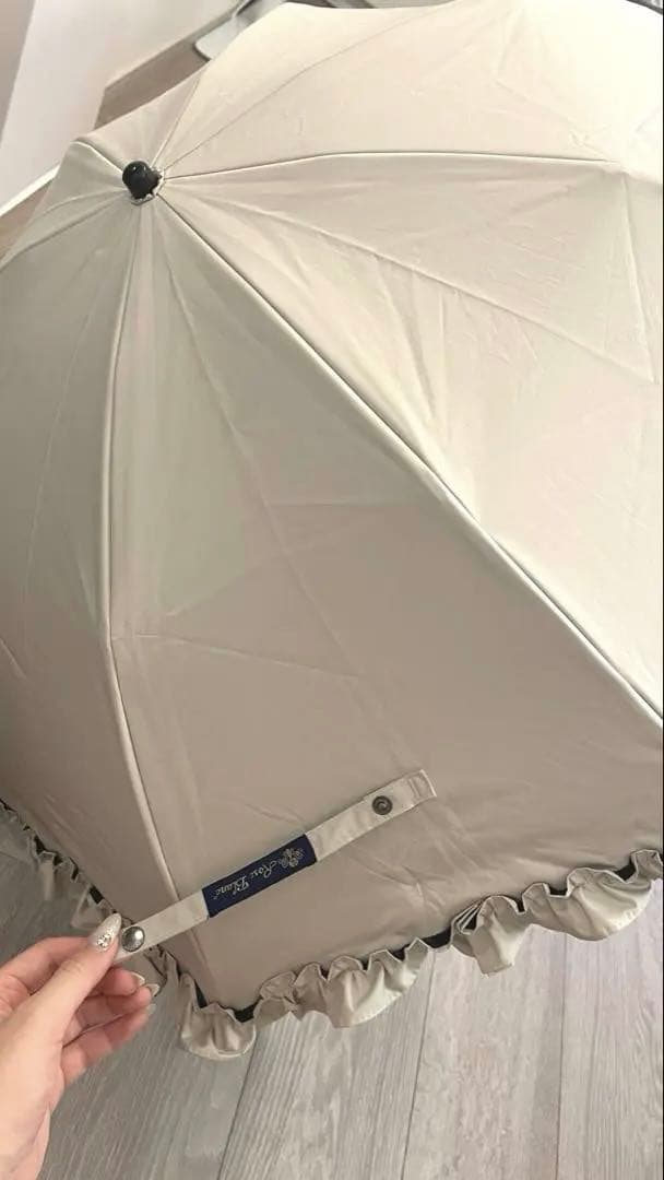 芦屋ロサブラン　2段折りフリル 曲がり竹手元　ライトグレージュ