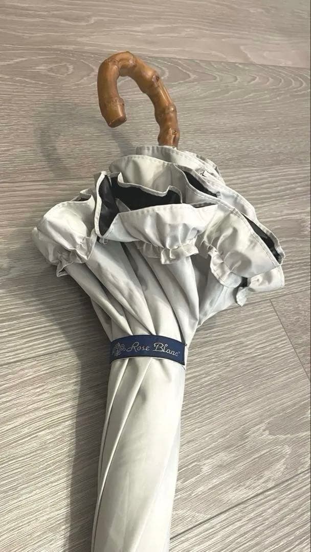 芦屋ロサブラン　2段折りフリル 曲がり竹手元　ライトグレージュ