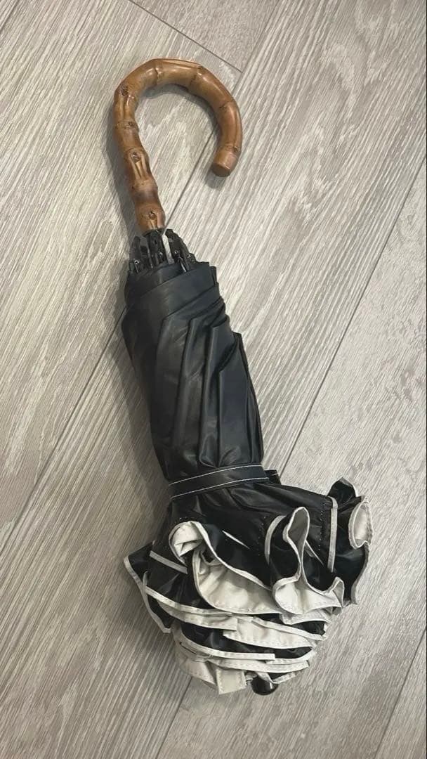 芦屋ロサブラン　2段折りフリル 曲がり竹手元　ライトグレージュ