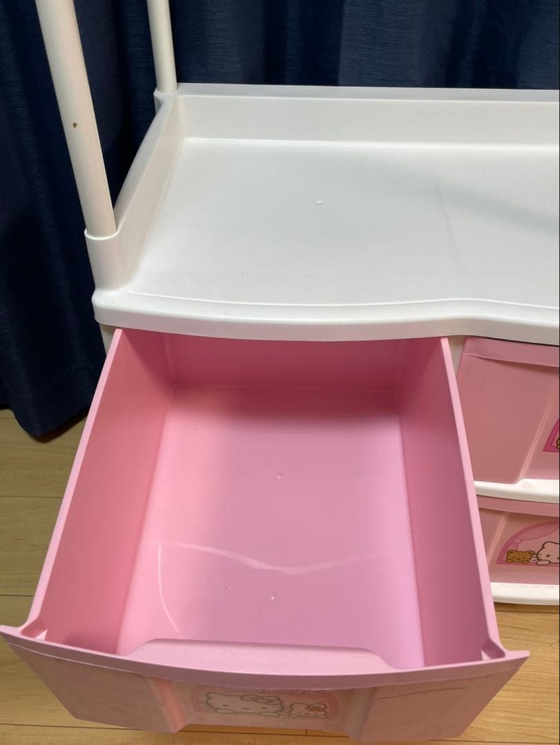 ピンク ハンガーラック 収納ボックス付き