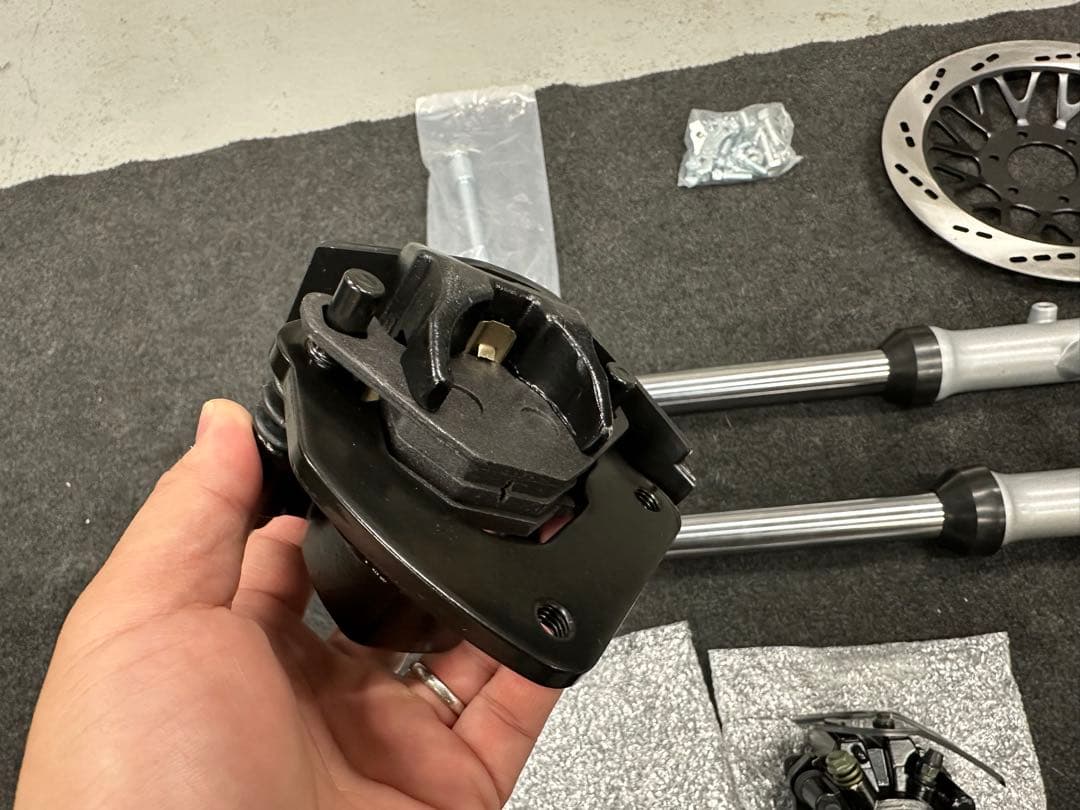 ダブルディスクキット新品 GS400 GSX400E ザリ ゴキGT380