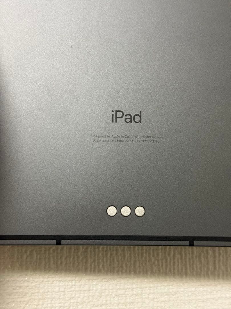 iPad本体 iPad Ari4