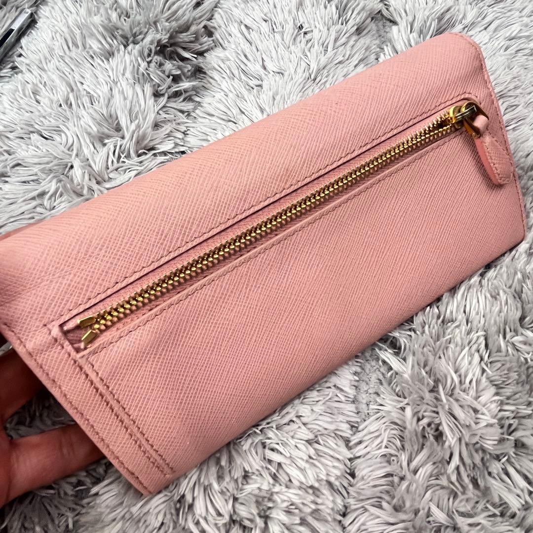 美品✨PRADA サフィアーノ　フィオッコ　リボン　メタルロゴ　長財布　ピンク