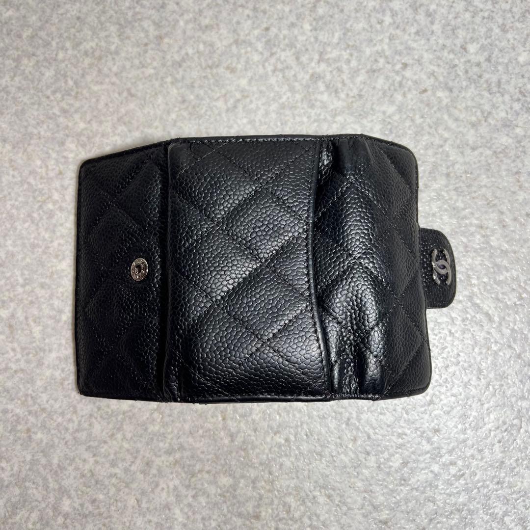 CHANEL マトラッセキャビアスキン5連キーケースブラック