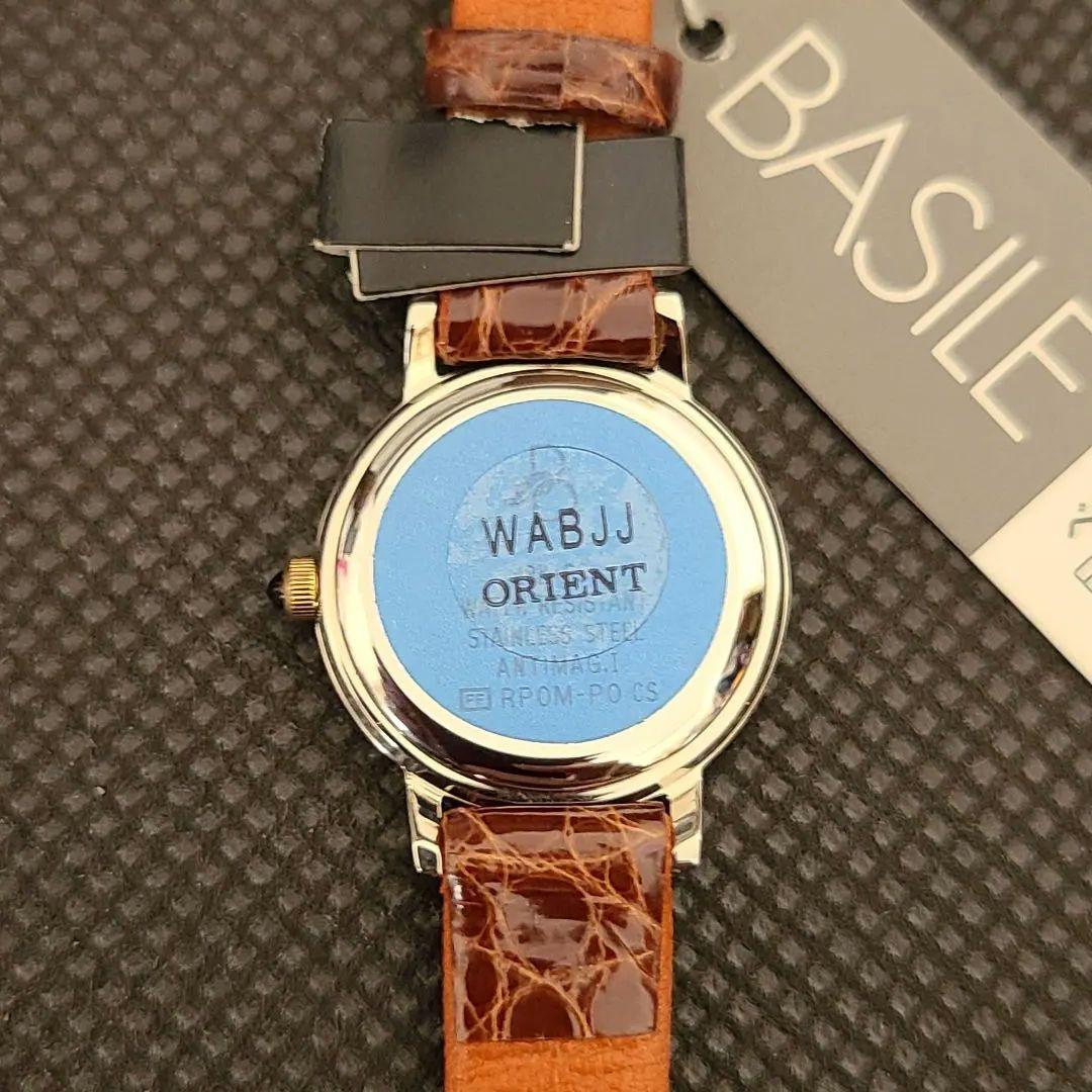 未使用 バジーレ BASILE アナログ腕時計 ベゼル18K