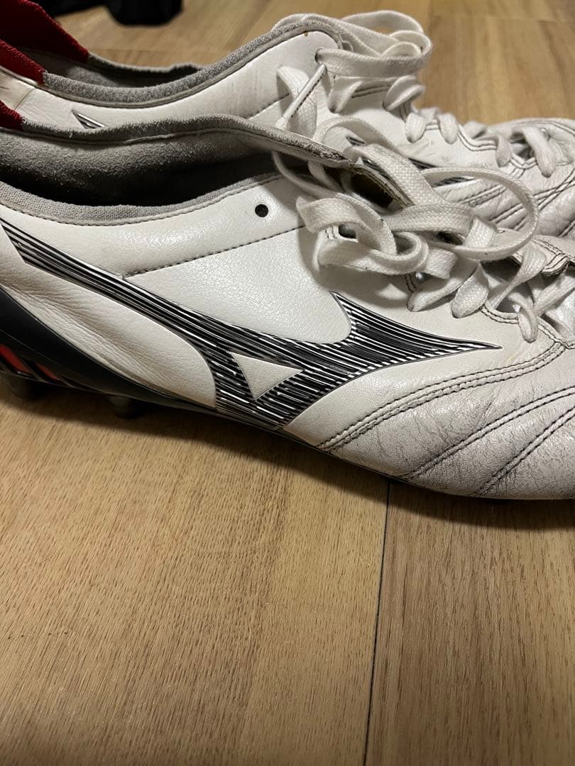 Mizuno モレリア　ホワイト/レッド スパイクシューズ　28cm