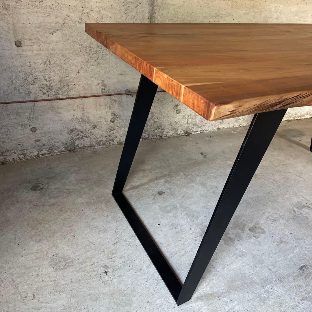 極美品　天然木　ダイニングテーブル　ミッドセンチュリー　インダストリー