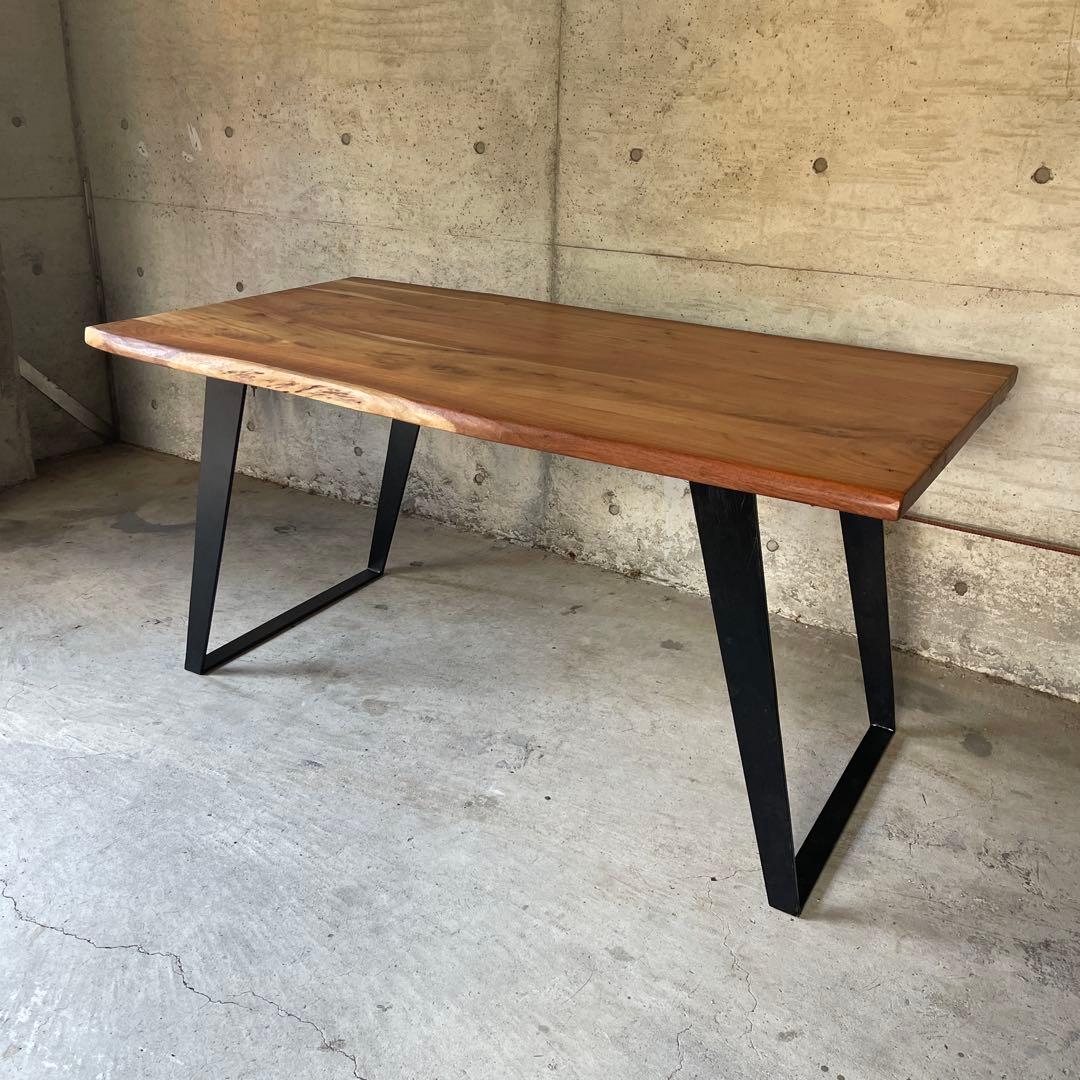 極美品　天然木　ダイニングテーブル　ミッドセンチュリー　インダストリー