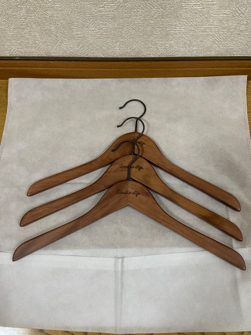 木製ハンガー　まとめ売り