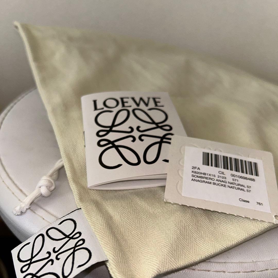 ロエベ　麦わら帽子
