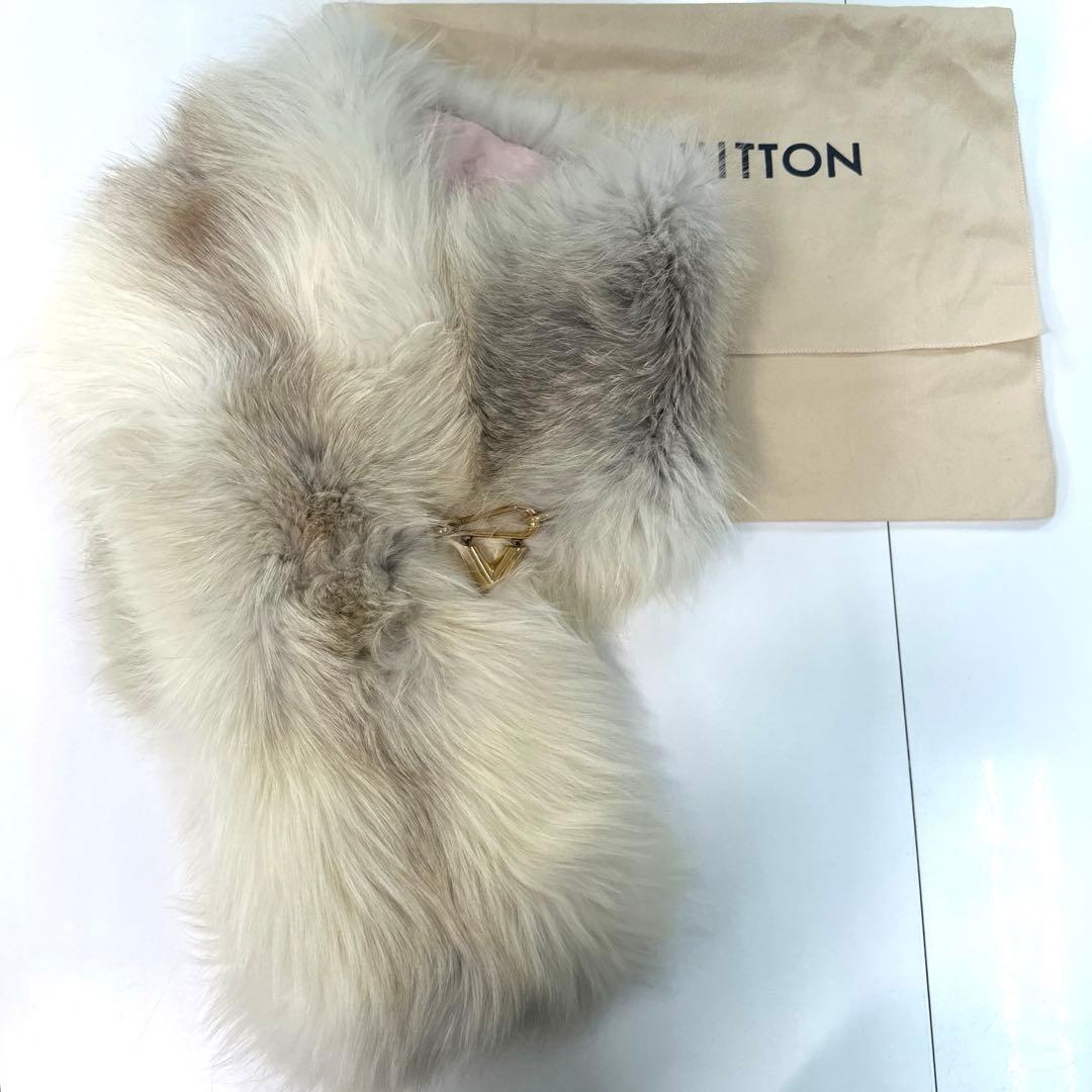 【新品】　ルイヴィトン　V金具　フォックス　ファー　マフラー　モノグラム　ピンク