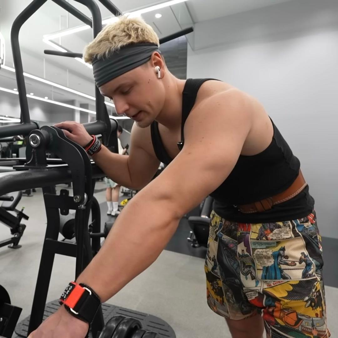 新品未使 LYFT BATMAN COMICDESIGN MESH SHORTS