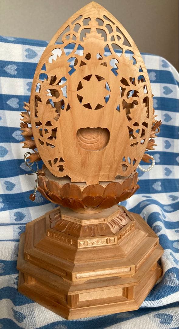 千手観音 手彫り木彫り仏像 全高25cm 風水では財物や幸せをかき集める像