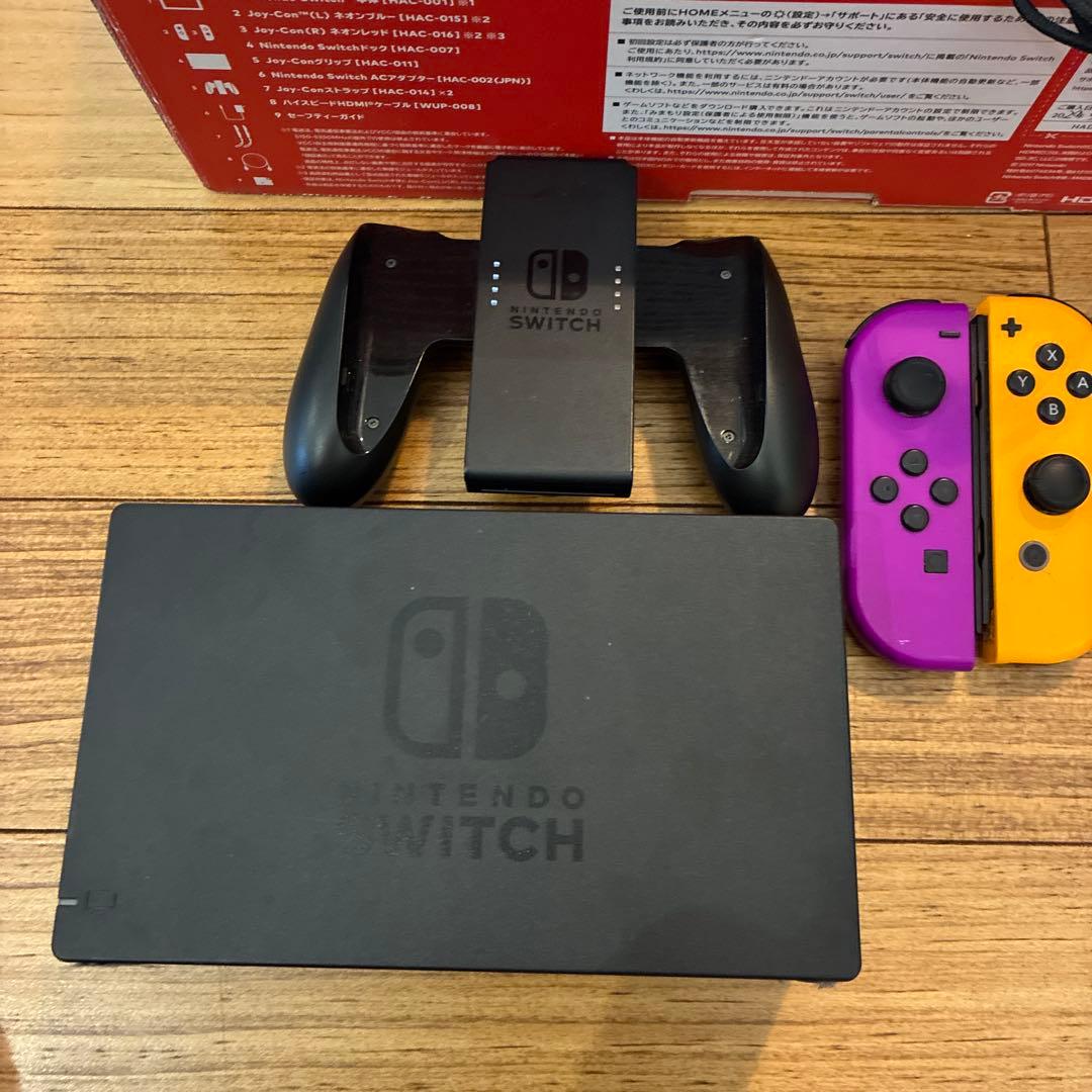 ダ*キ様 Nintendo Switch 本体 カラージョイコン付き