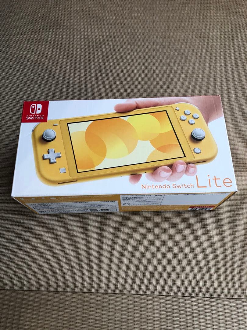 新品未開封　Nintendo Switch Lite イエロー 本体