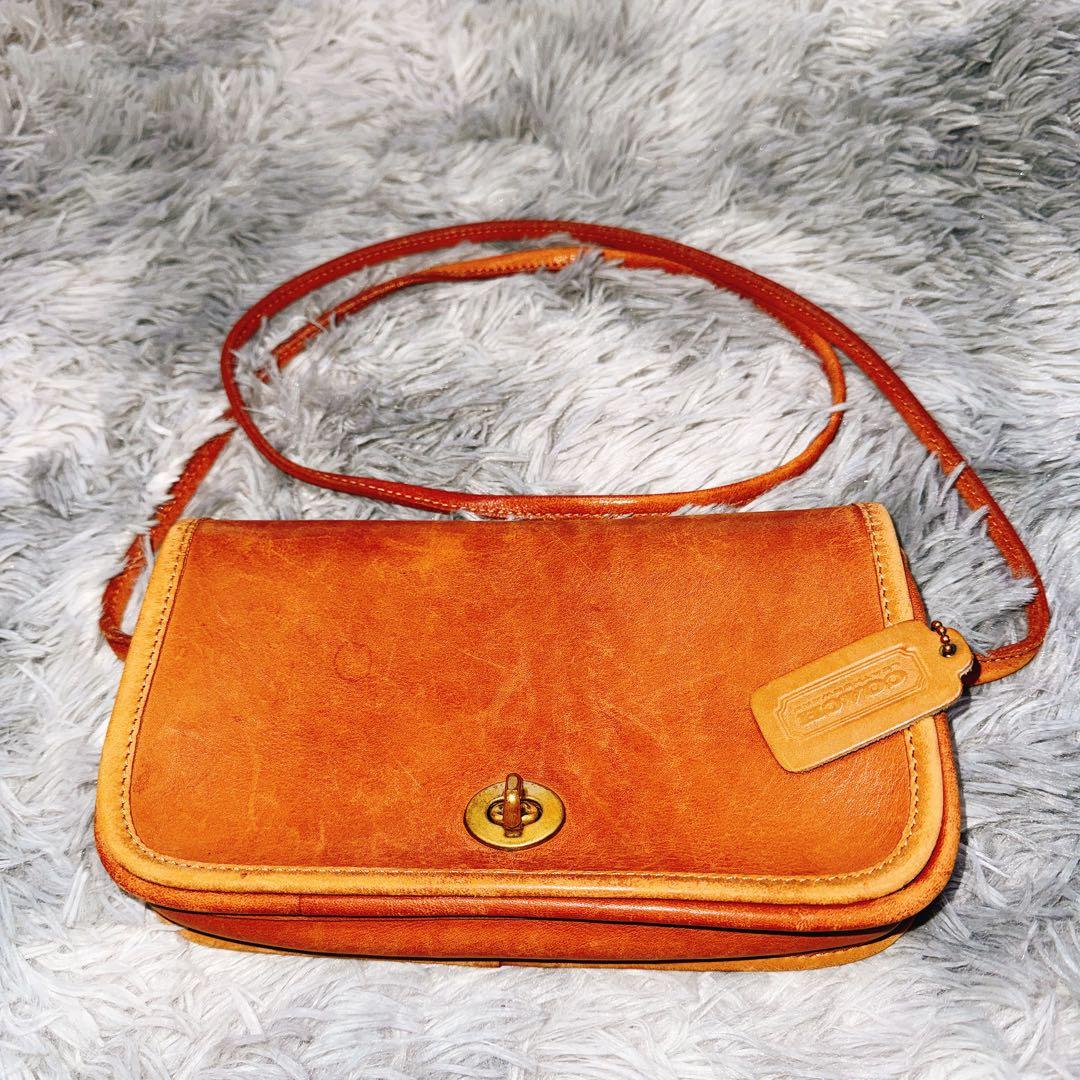 オールド　コーチ　ショルダー