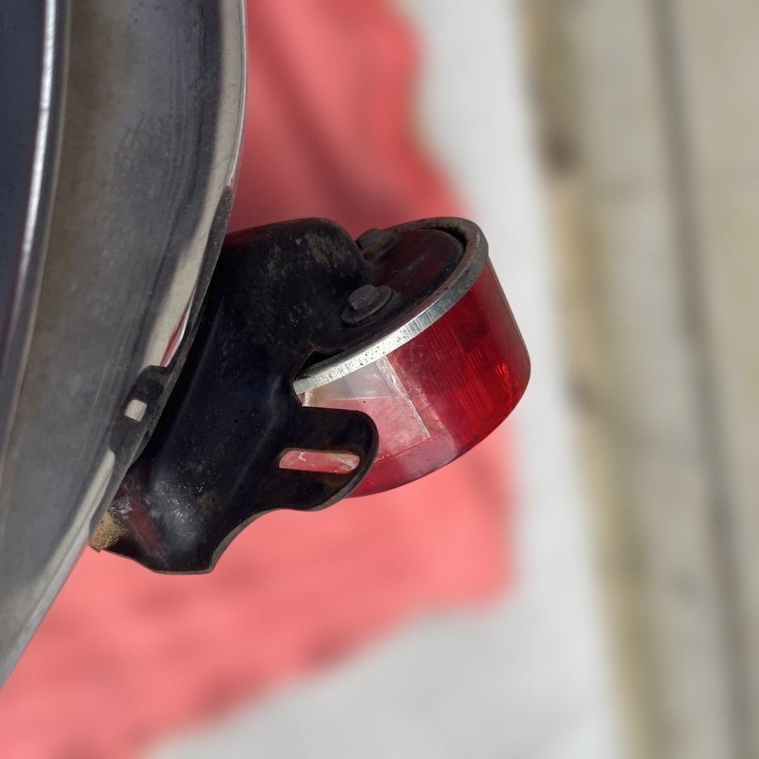 Z1 Z2 純正　リアフェンダー　テールランプ付き　ヤレ　18