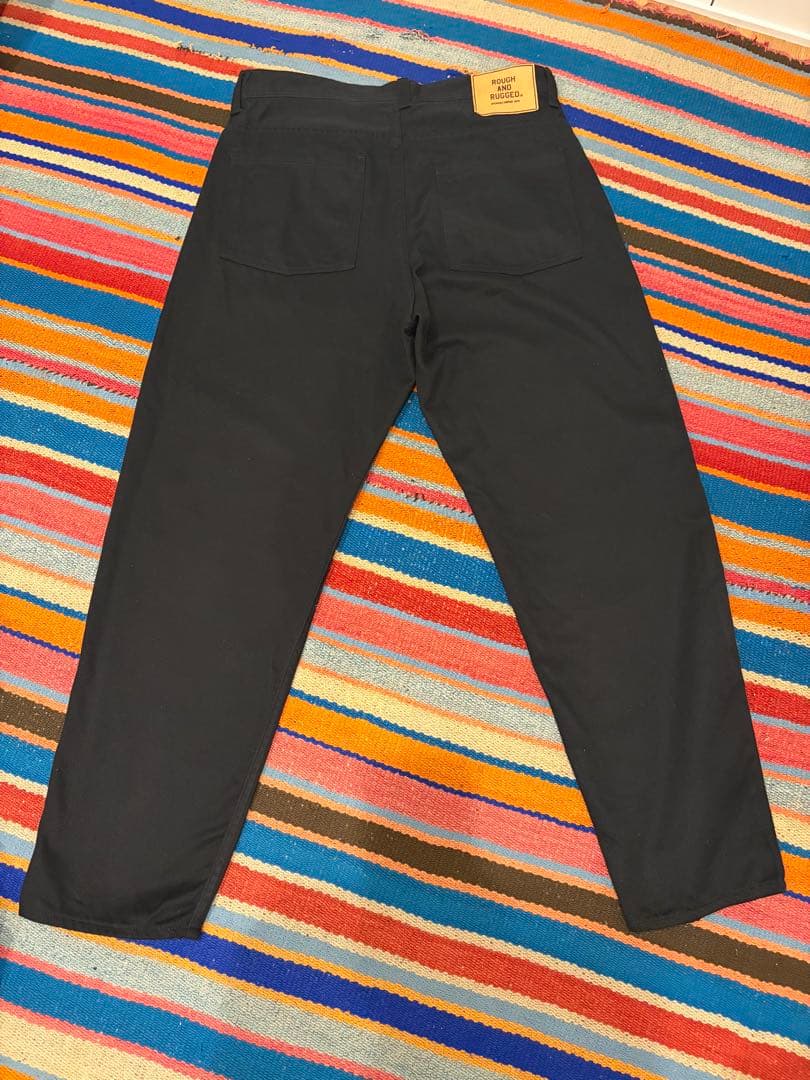 ROUGH AND RUGGED / BANKS Sサイズ　ラフアンドラゲッド