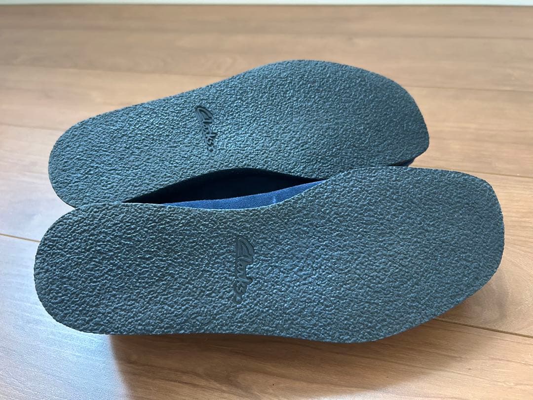 いちごいちご クラークス ワラビー ローカット CLARKS