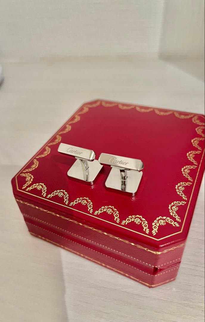 【超美品】Santos de Cartier カフスリンスクス(保証書あり