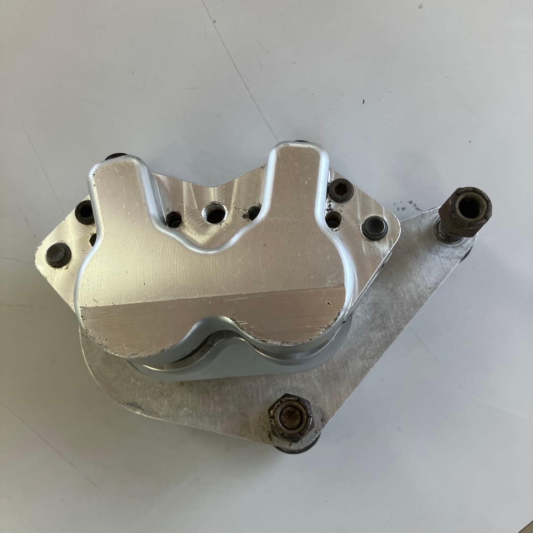 値下げ！PM パフォーマンスマシンブレーキキャリパー　ジャンク　清掃済み