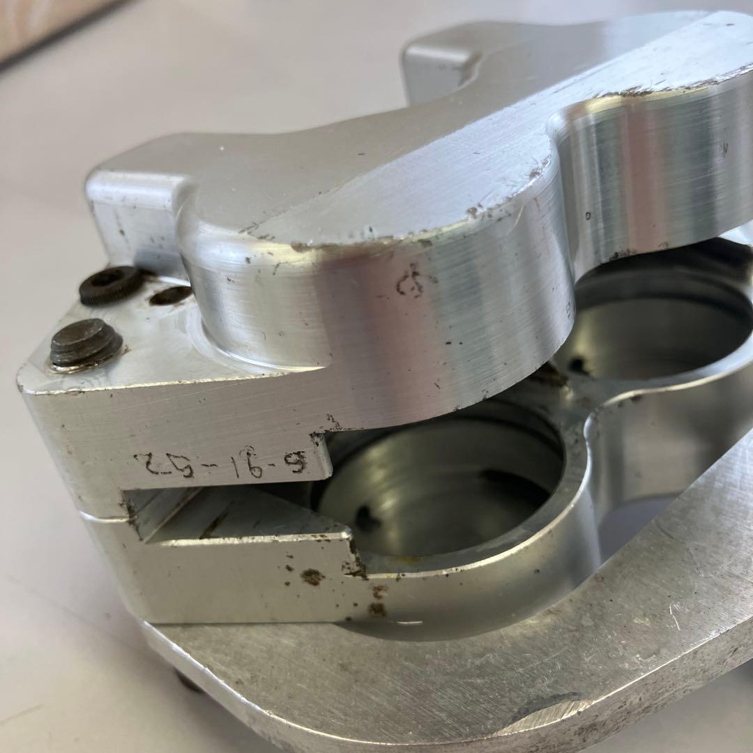 値下げ！PM パフォーマンスマシンブレーキキャリパー　ジャンク　清掃済み