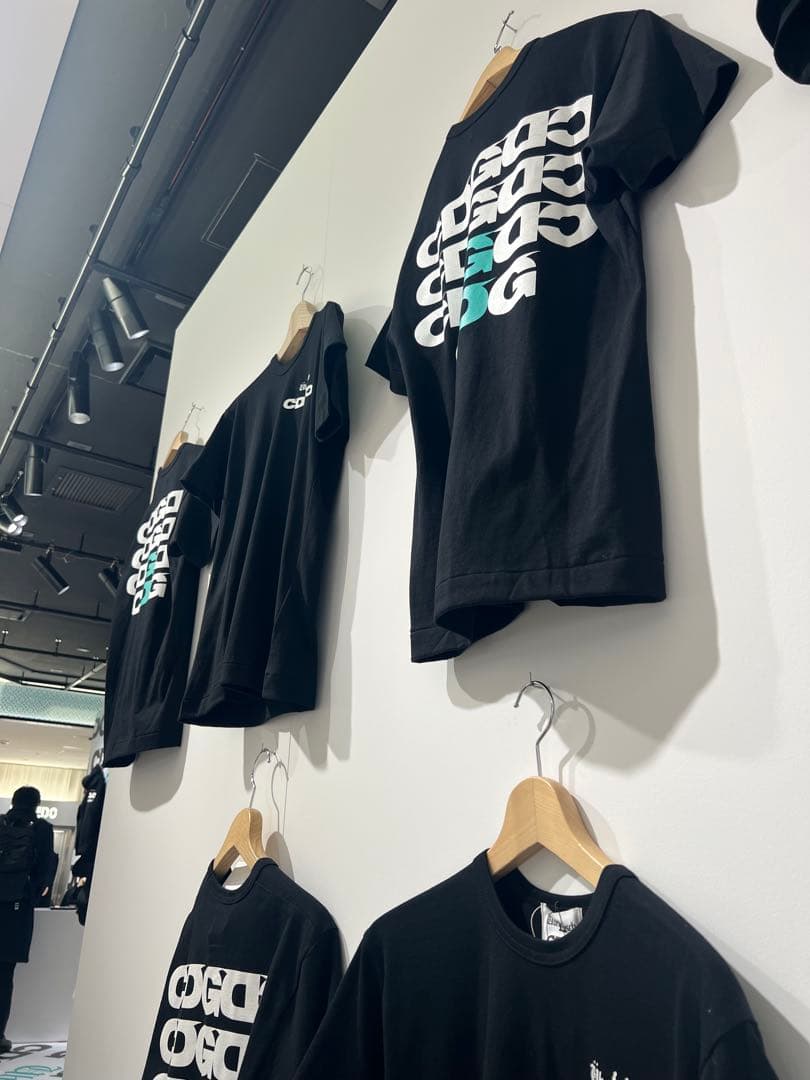 最安値 CDG x G-DRAGON ストール マフラー