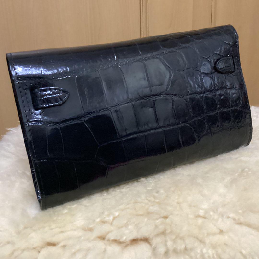 女性のための本物のワニ革 シャイニング ハンドバッグ -クラッチ21cm.