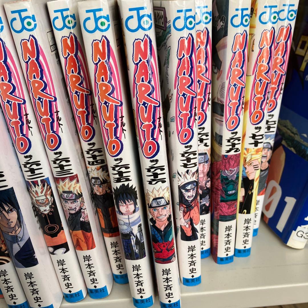 NARUTO 全巻セットシカマル秘伝とカカシ秘伝2冊つき、72巻だけなし