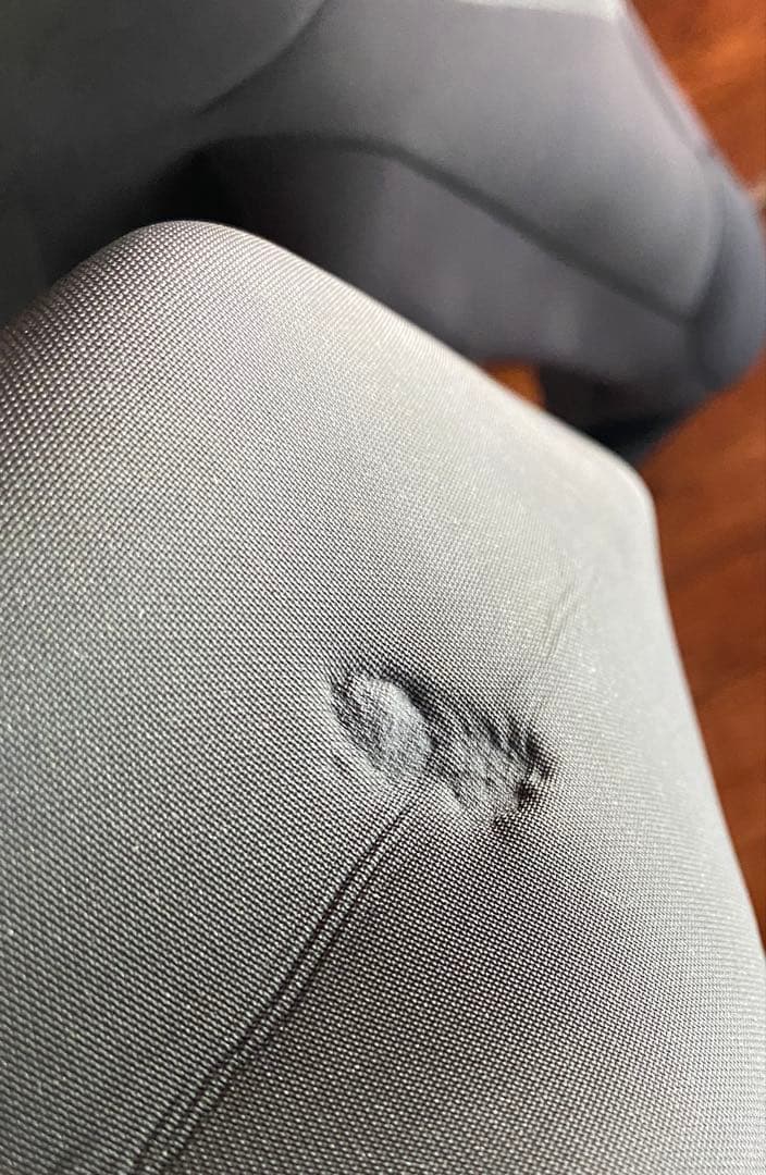 新品未使用　TAVARUA タバルア　裏起毛フルスーツ　3x3mm