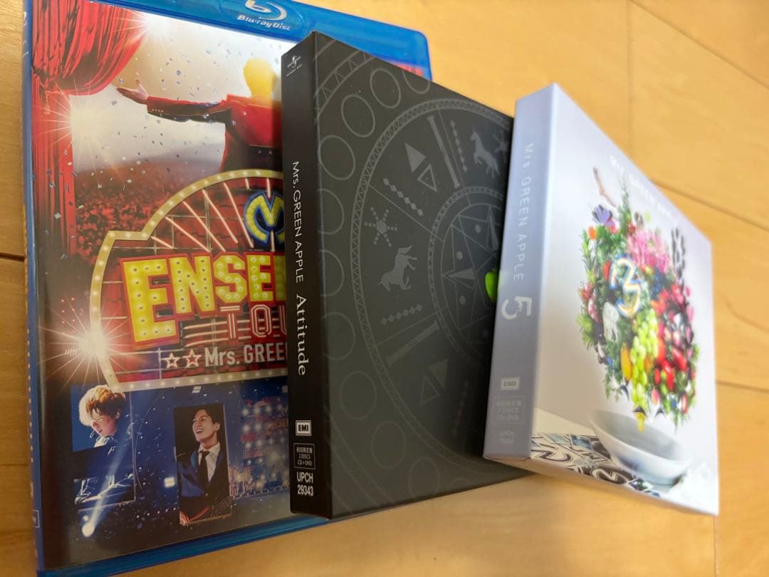 【掲載終了間近　最終値下げ】Mrs.GREEN APPLE グッズまとめ売り