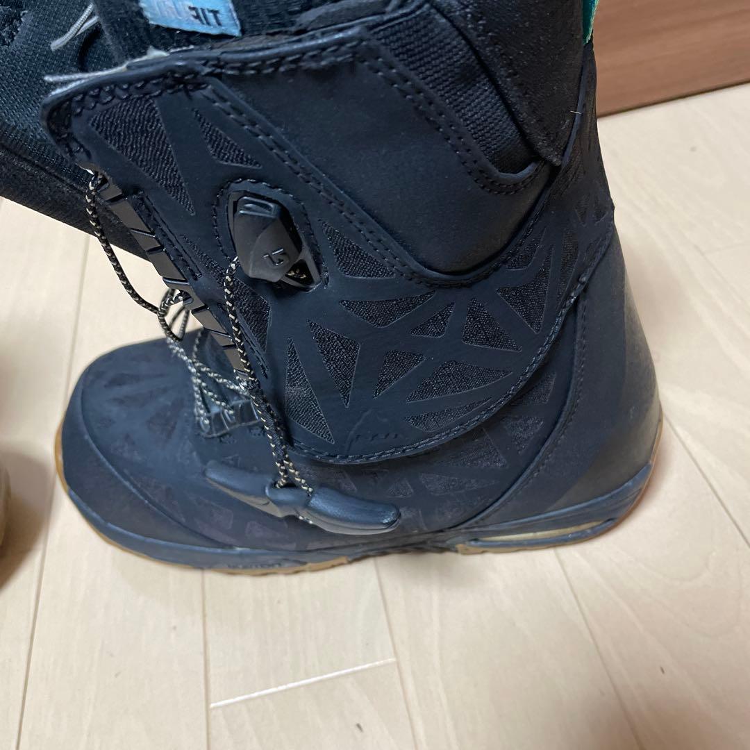 BURTON supreme 23.5 アジアンフィット