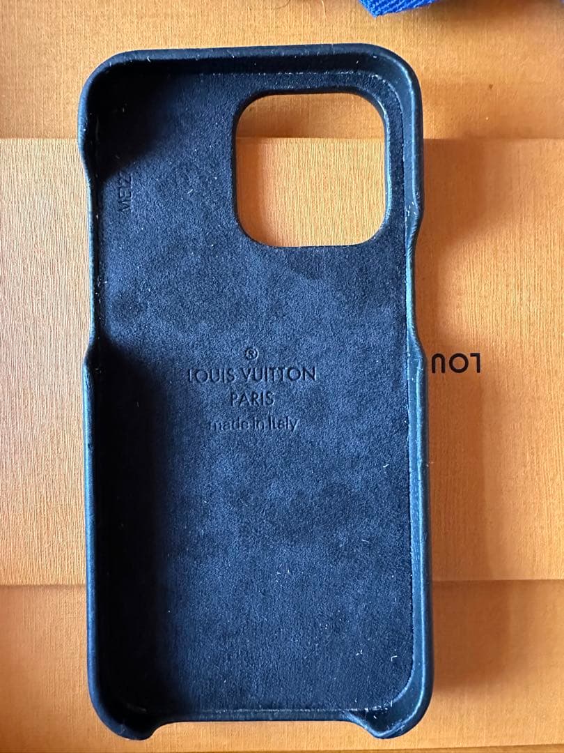 iPhone バンパー　14 PRO MAX