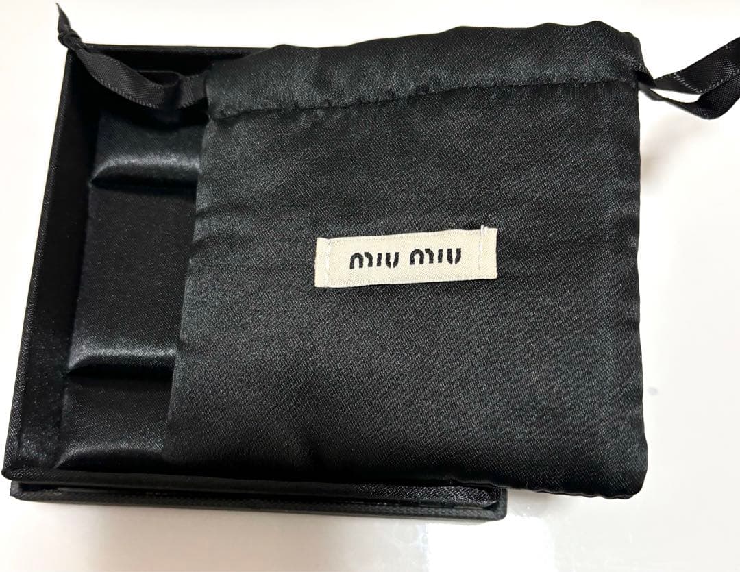 MIUMIU ミュウミュウ ロゴ ネックレス