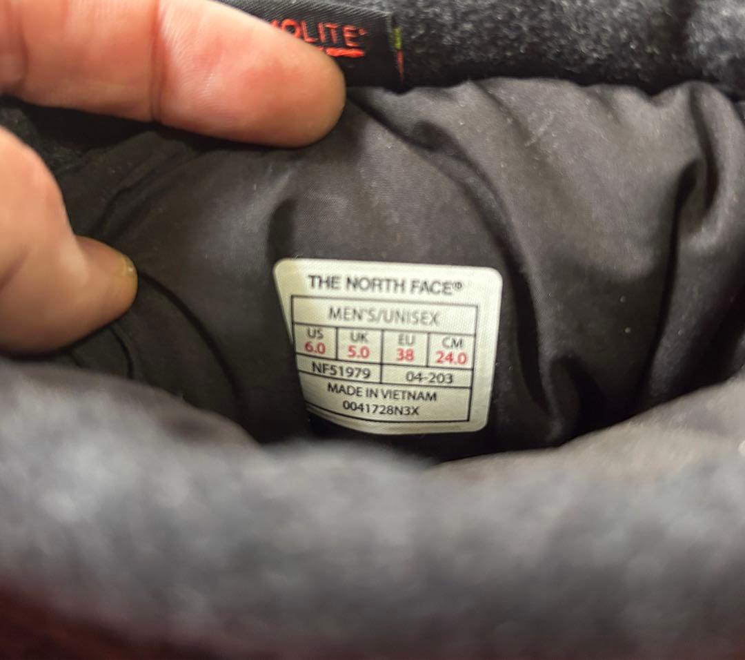 【送料無料！】THE NORTH FACE 防寒ブーツ　KF51979 24cm