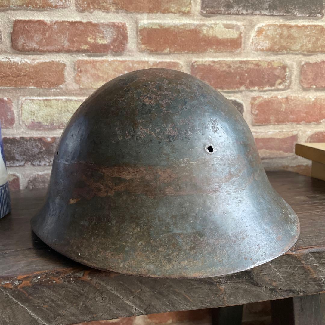 旧日本軍　鉄兜　ヘルメット