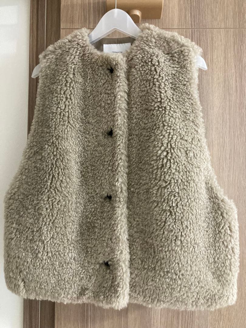 FRAMeWORK ベージュ フェイクファーベスト