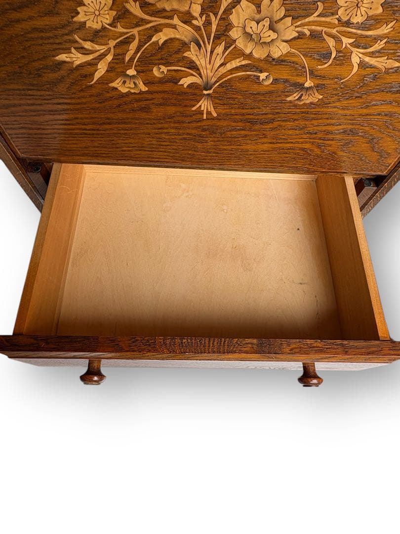 ライティングビューロー　アンティーク　家具　キャビネット