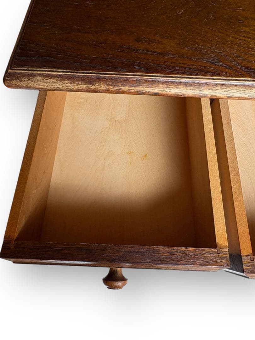 ライティングビューロー　アンティーク　家具　キャビネット