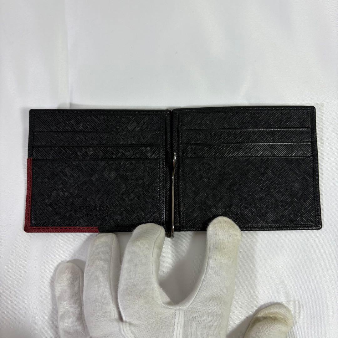 【美品】【希少】プラダ マネークリップ メタル サフィアーノレザー 財布